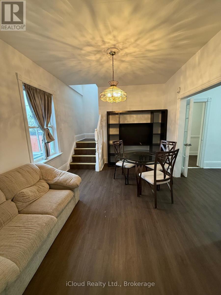 3rd Flr - 5 Caithness Street W, Haldimand, Ontario  N3W 1B7 - Photo 10 - X12507094