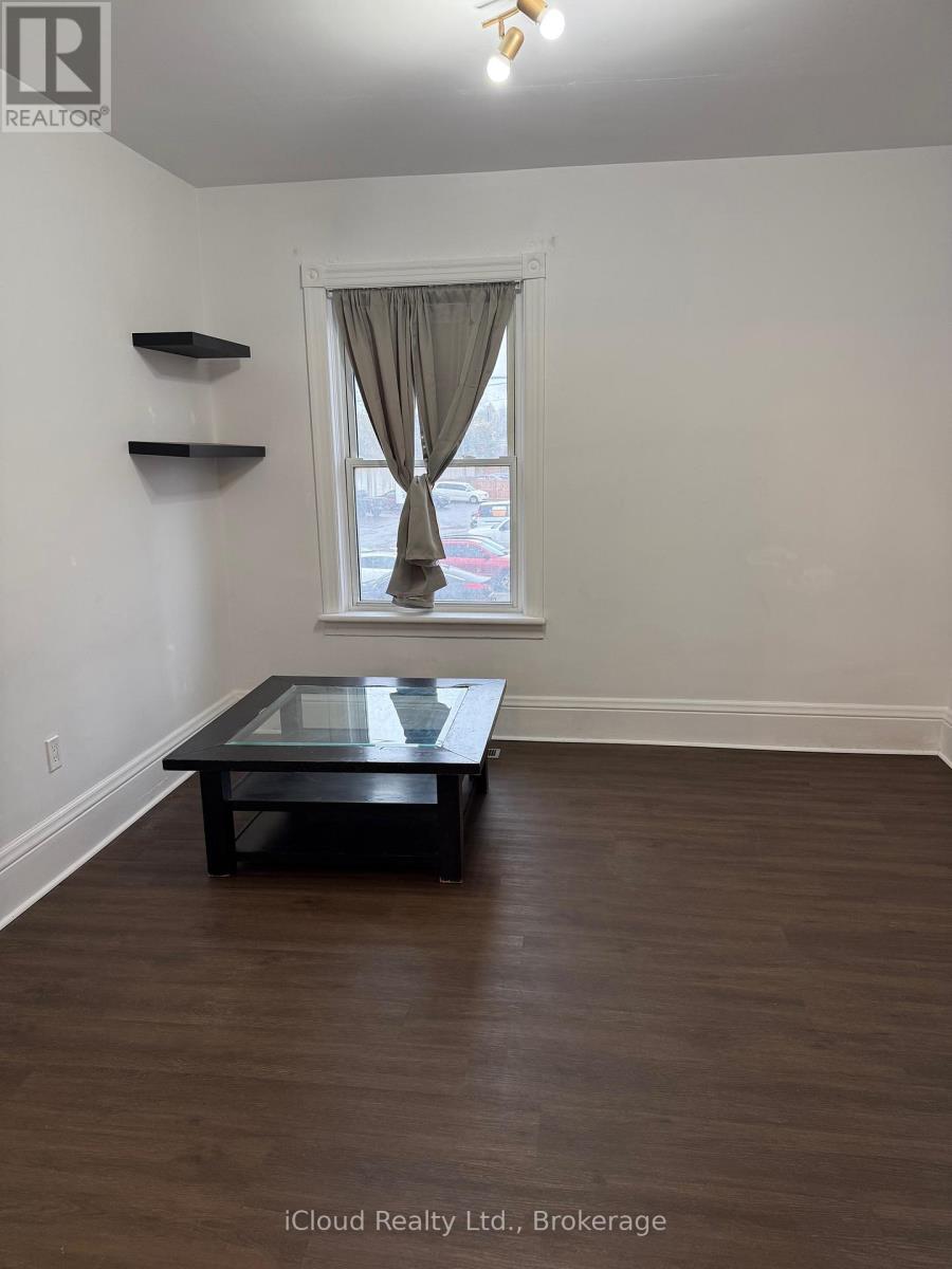 3rd Flr - 5 Caithness Street W, Haldimand, Ontario  N3W 1B7 - Photo 13 - X12507094