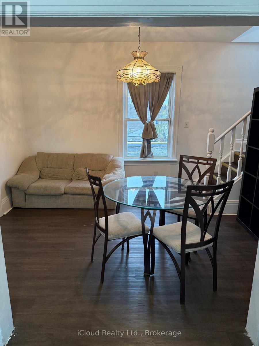 3rd Flr - 5 Caithness Street W, Haldimand, Ontario  N3W 1B7 - Photo 7 - X12507094