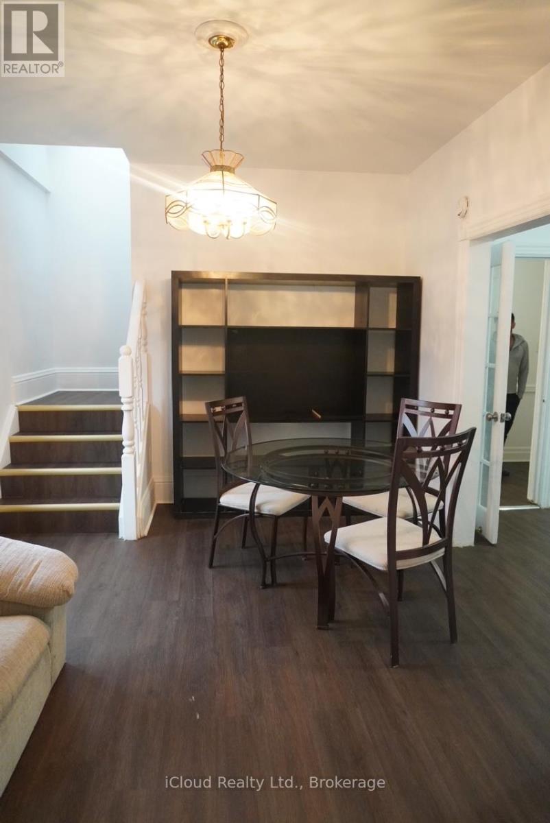 3rd Flr - 5 Caithness Street W, Haldimand, Ontario  N3W 1B7 - Photo 9 - X12507094