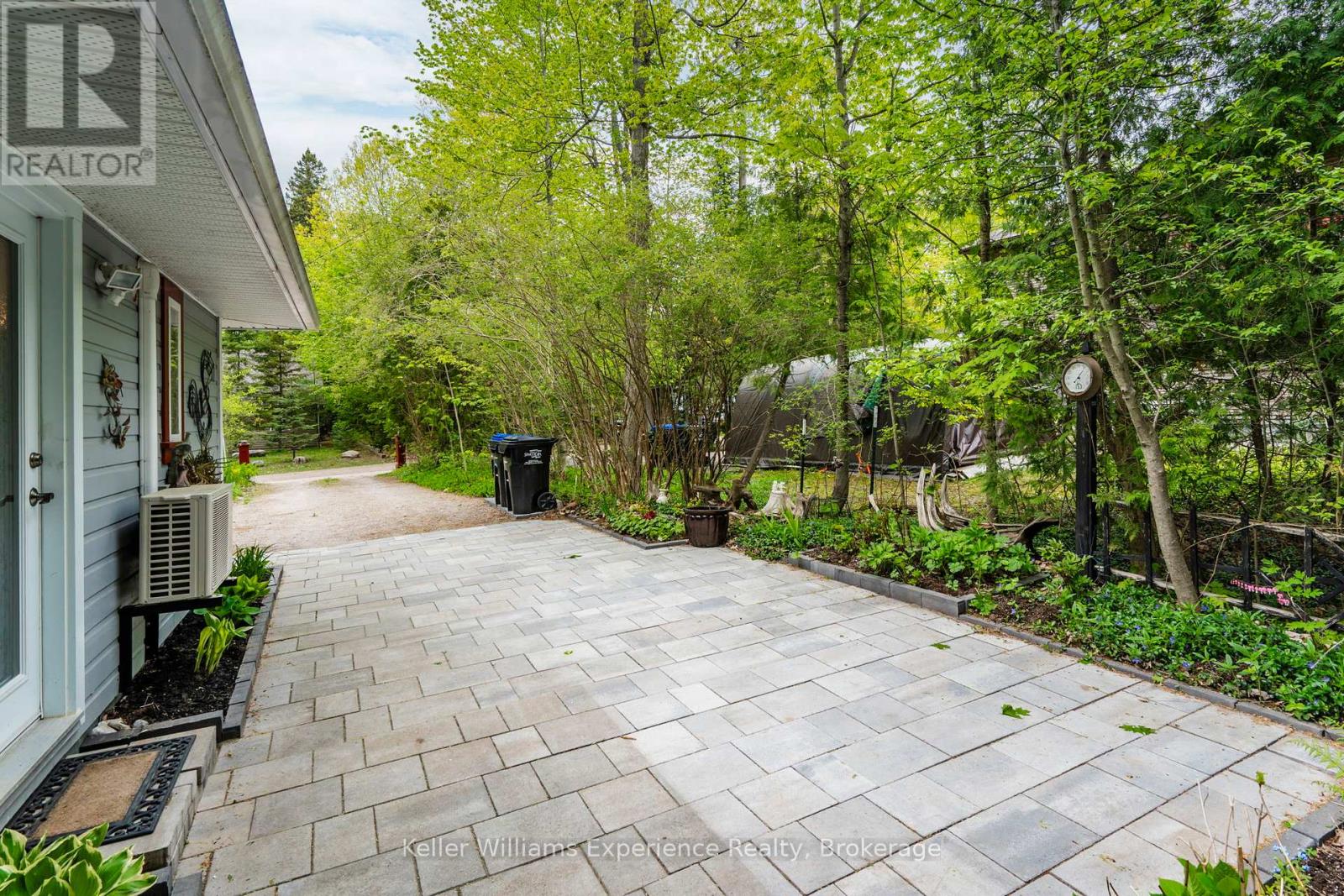 9 Harras Avenue, Tiny, Ontario  L0L 2J0 - Photo 25 - S12589394