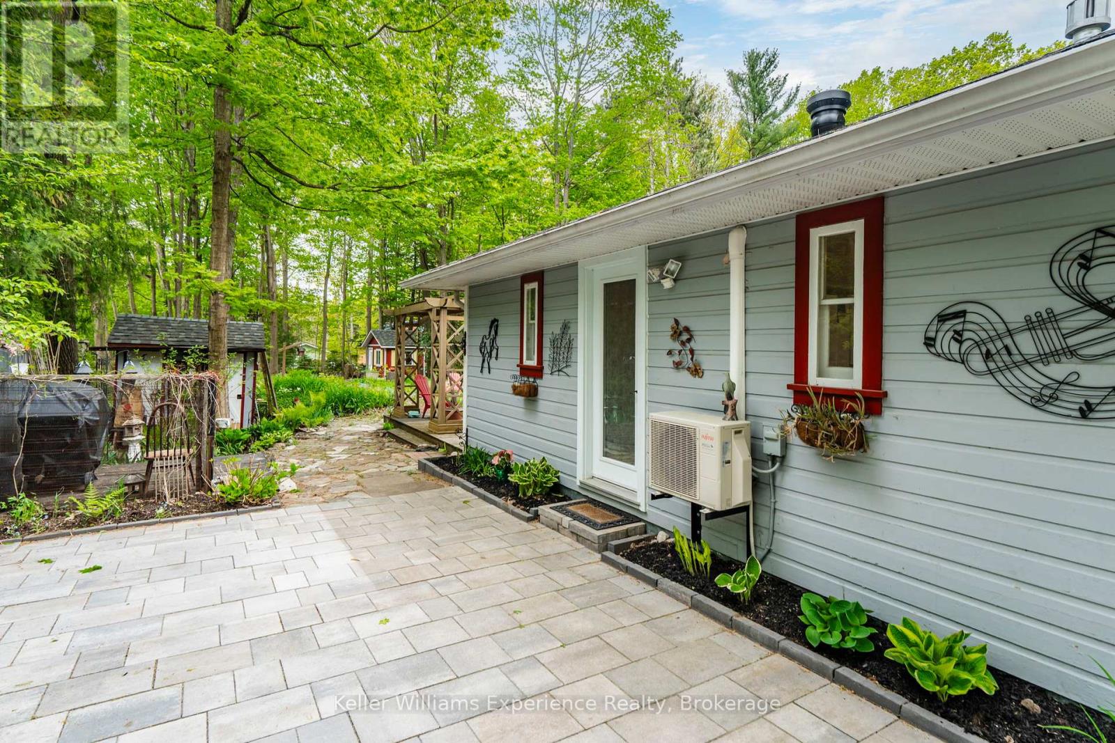 9 Harras Avenue, Tiny, Ontario  L0L 2J0 - Photo 26 - S12589394