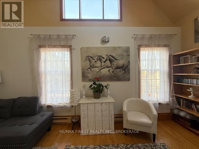 166 Queen Street, Kingston (East Of Sir John A. Blvd), Ontario  K7K 1B1 - Photo 18 - X12589320