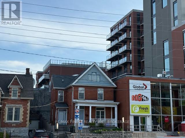 166 Queen Street, Kingston (East Of Sir John A. Blvd), Ontario  K7K 1B1 - Photo 2 - X12589320