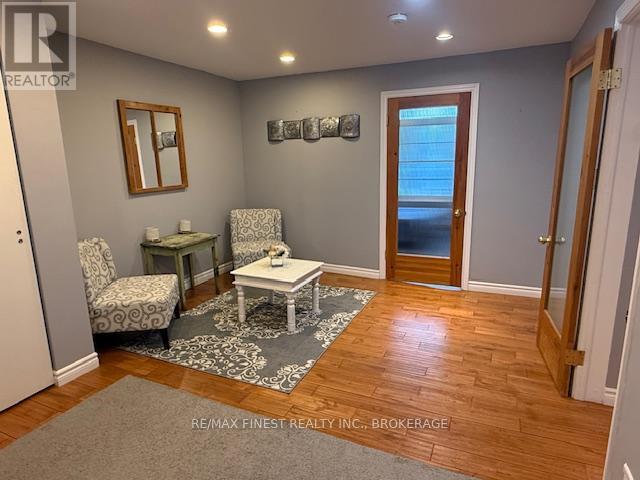 166 Queen Street, Kingston (East Of Sir John A. Blvd), Ontario  K7K 1B1 - Photo 6 - X12589320