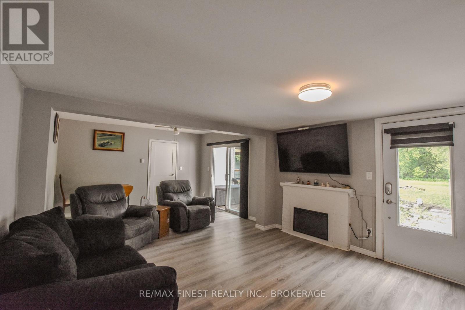 165 Phillips Street, Kingston, Ontario  K7M 2Z9 - Photo 11 - X12589334