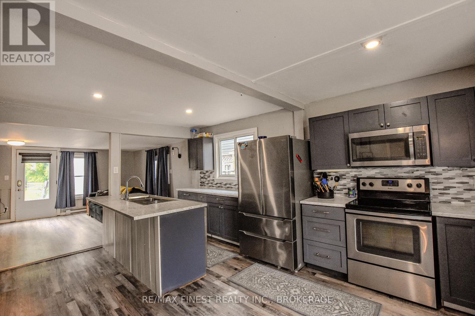 165 Phillips Street, Kingston, Ontario  K7M 2Z9 - Photo 7 - X12589334