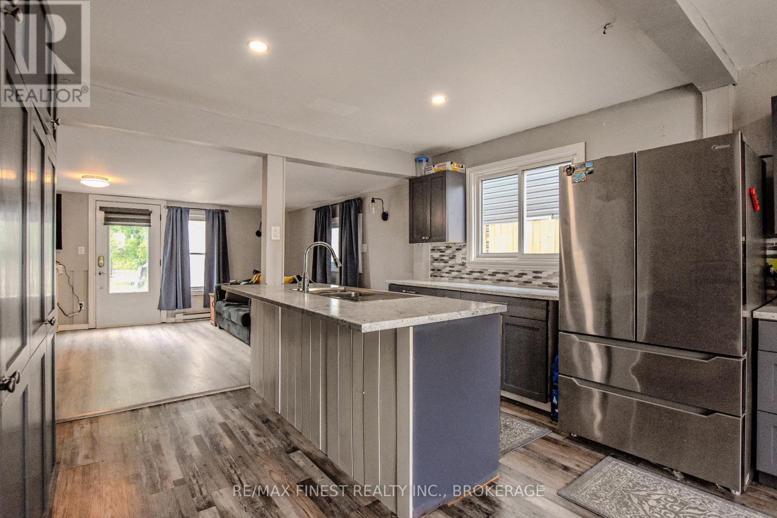 165 Phillips Street, Kingston, Ontario  K7M 2Z9 - Photo 8 - X12589334