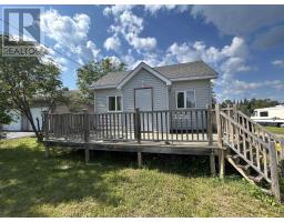 126 Zuke Rd, Atikokan, Ca