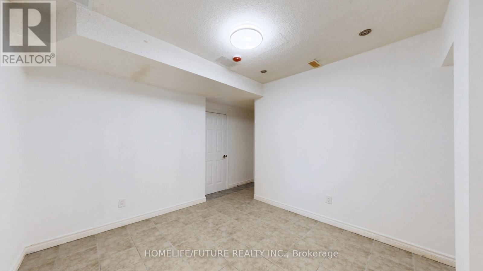 Bsmt Unit 2 - 75 Silver Rose Crescent, Markham, Ontario L6C 1W6 - Photo 9 - N12560752