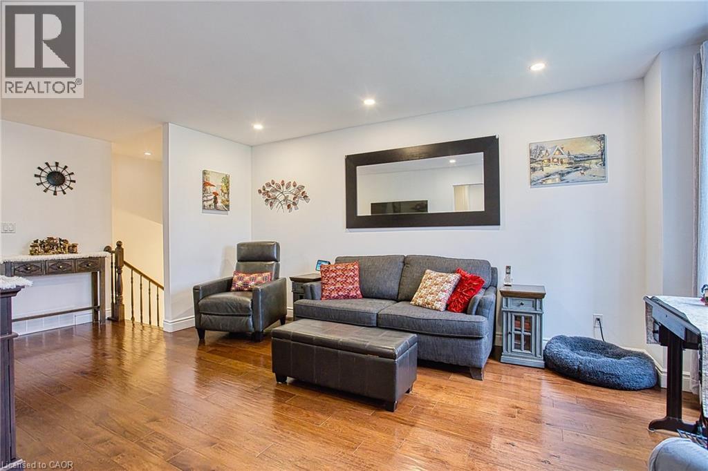 6 Jolie Court, St. Catharines, Ontario  L2M 6V6 - Photo 9 - 40791052