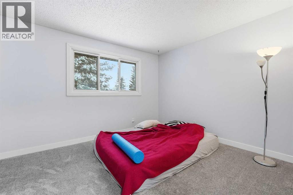 16 Cedarwood Rise Sw, Calgary, Alberta  T2W 3H9 - Photo 16 - A2273267