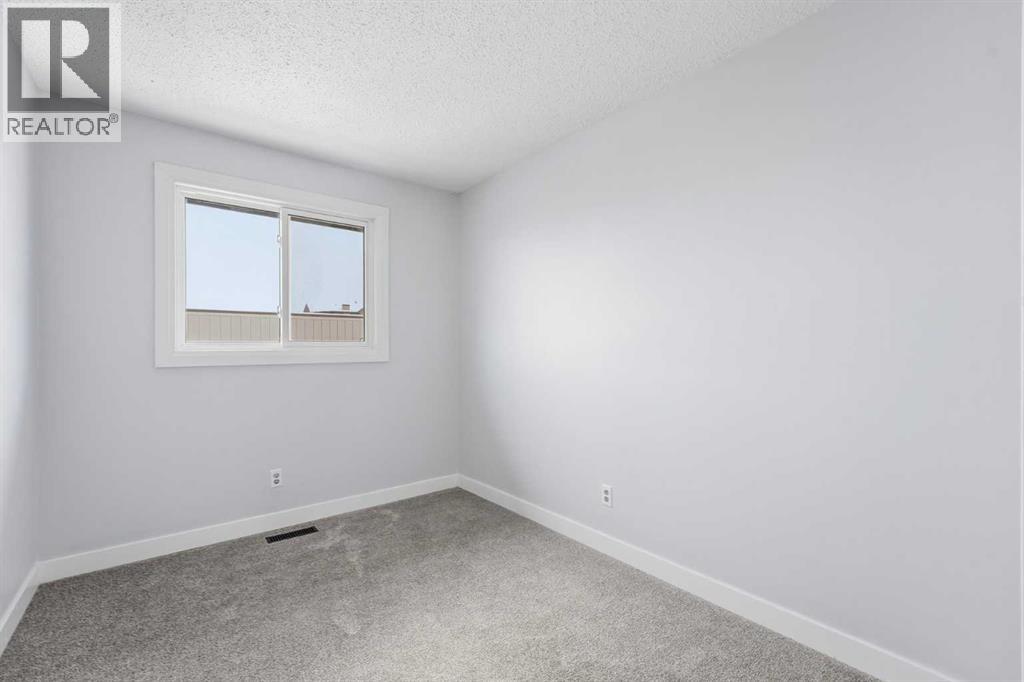 16 Cedarwood Rise Sw, Calgary, Alberta  T2W 3H9 - Photo 19 - A2273267