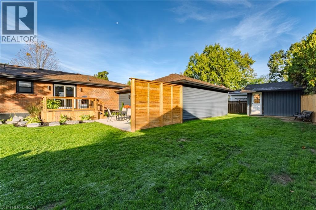 14 Montour Place, Brantford, Ontario  N3R 5E5 - Photo 44 - 40791391