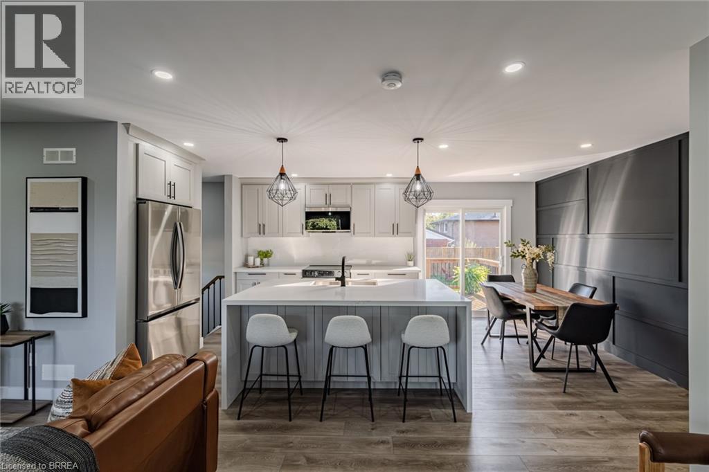 14 Montour Place, Brantford, Ontario  N3R 5E5 - Photo 8 - 40791391