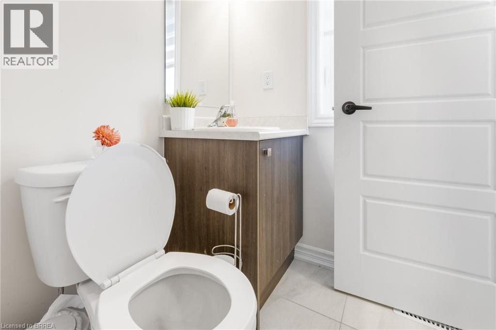 677 Park Road N Unit# 150, Brantford, Ontario  N3R 0C2 - Photo 13 - 40790645