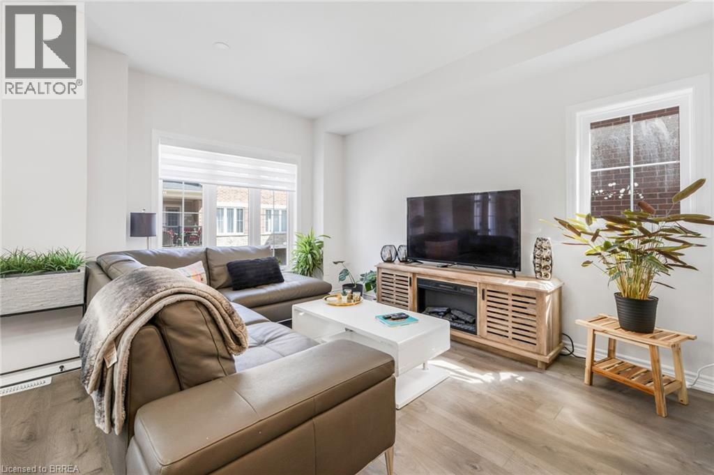 677 Park Road N Unit# 150, Brantford, Ontario  N3R 0C2 - Photo 6 - 40790645