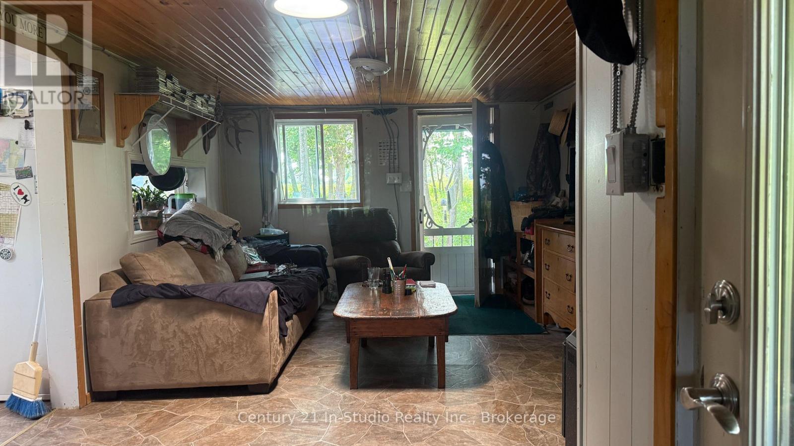 314346 Rocky Church Road W, West Grey, Ontario  N0G 1R0 - Photo 16 - X12492538