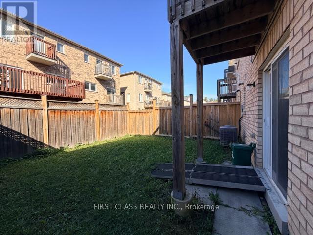Back - 1542 Bruny Avenue, Pickering, Ontario  L1X 0C5 - Photo 3 - E12589326