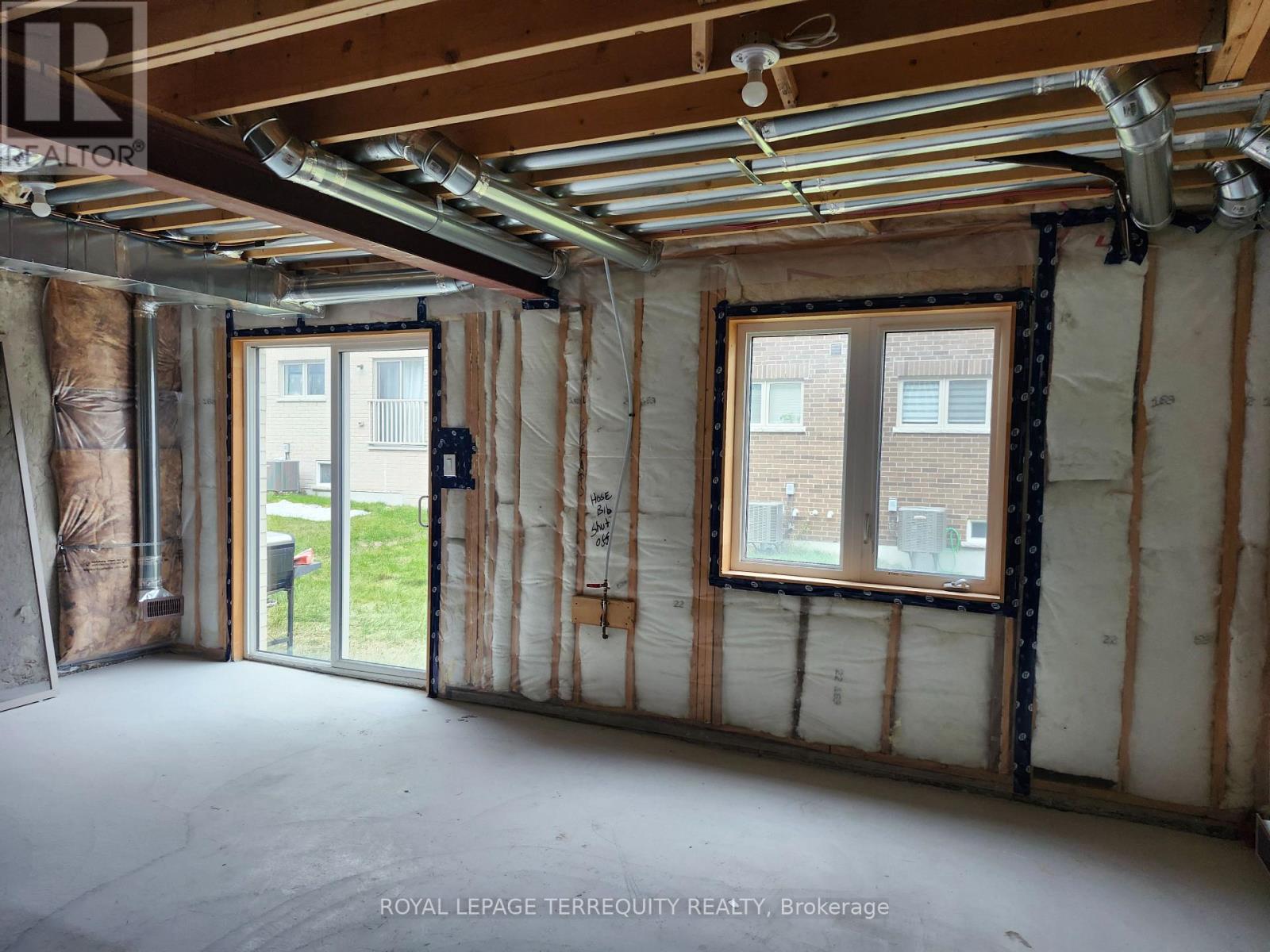 2521 Athena Path, Pickering, Ontario  L1X 2R2 - Photo 15 - E12589338