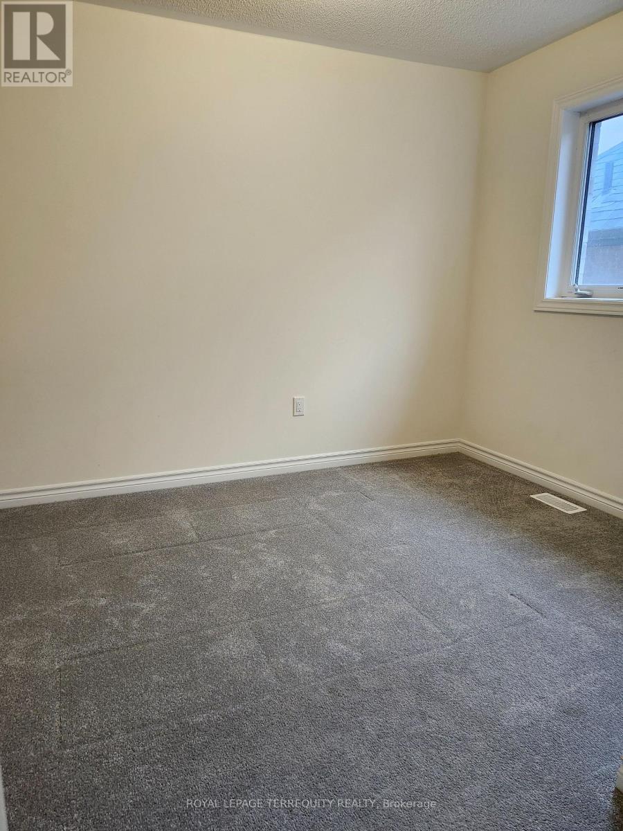 2521 Athena Path, Pickering, Ontario  L1X 2R2 - Photo 20 - E12589338