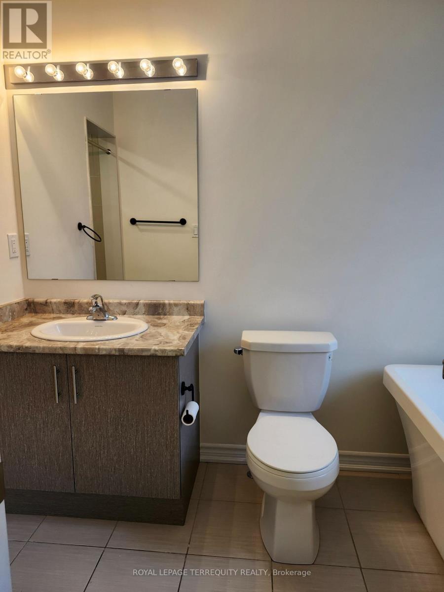 2521 Athena Path, Pickering, Ontario  L1X 2R2 - Photo 23 - E12589338