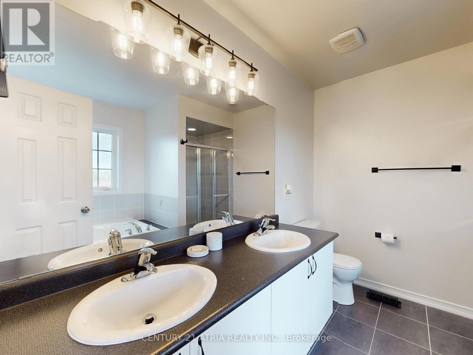 43 Stockell Crescent, Ajax, Ontario  L1T 4P8 - Photo 27 - E12589354