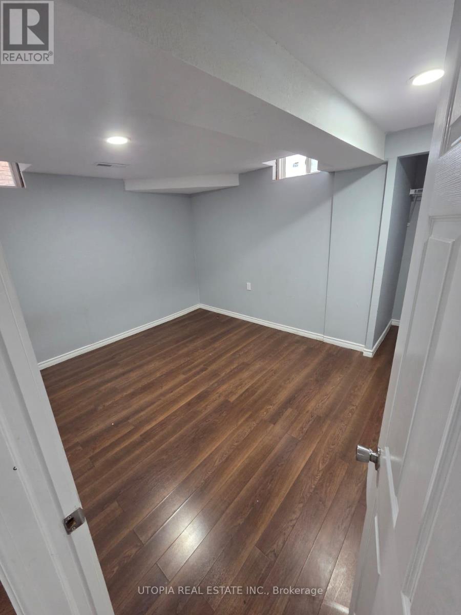 52 Littles Road, Toronto (Rouge), Ontario  M1B 5C5 - Photo 11 - E12589382