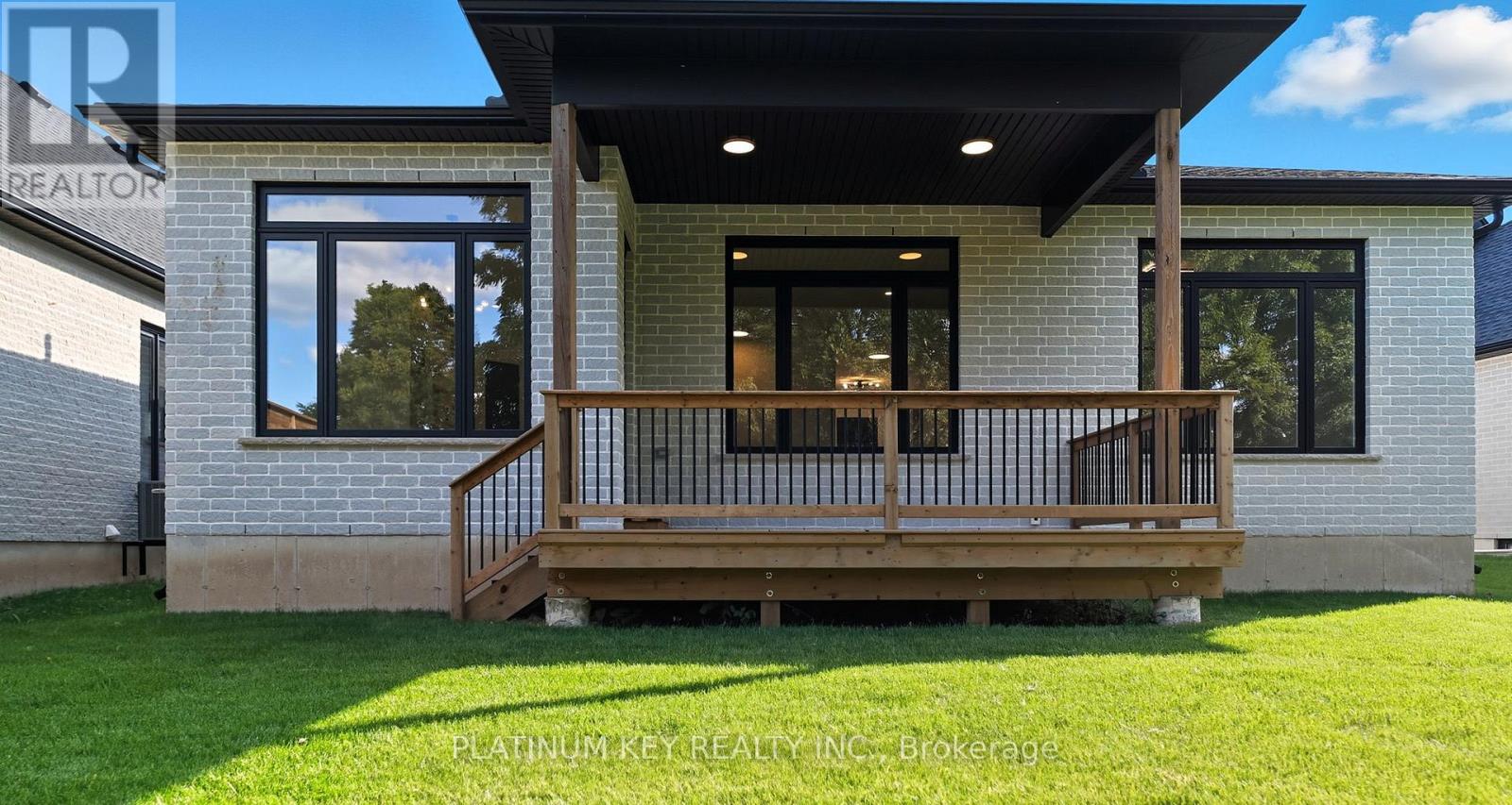 32 Briscoe Crescent, Strathroy-Caradoc, Ontario N7G 4E2 - Photo 42 - X12530014