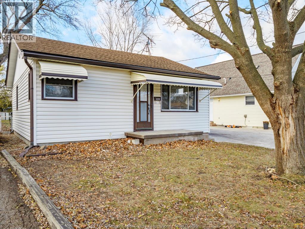 1797 Balfour Boulevard, Windsor, Ontario  N8T 2S2 - Photo 3 - 25030841