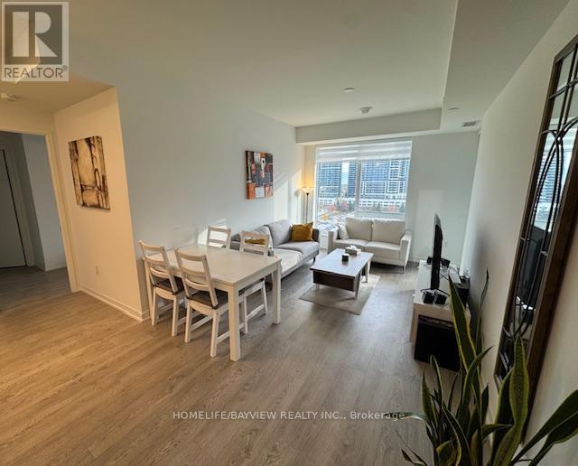 1006 - 8868 Yonge Street, Richmond Hill, Ontario  L4C 1Z8 - Photo 3 - N12589370