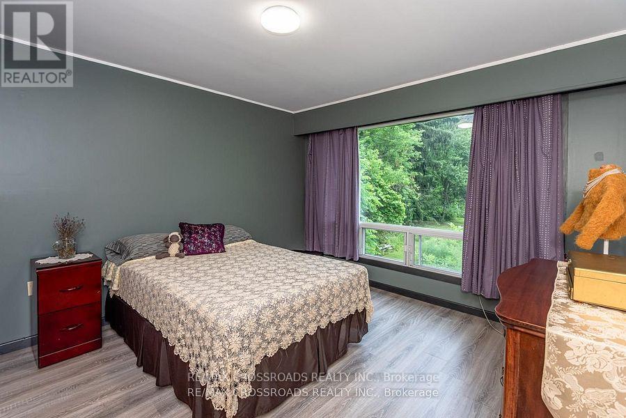 9910 Morning Glory Road, Georgina (Pefferlaw), Ontario  L0E 1N0 - Photo 13 - N12589384