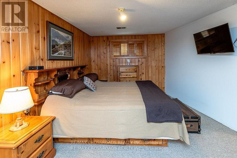 9910 Morning Glory Road, Georgina (Pefferlaw), Ontario  L0E 1N0 - Photo 19 - N12589384