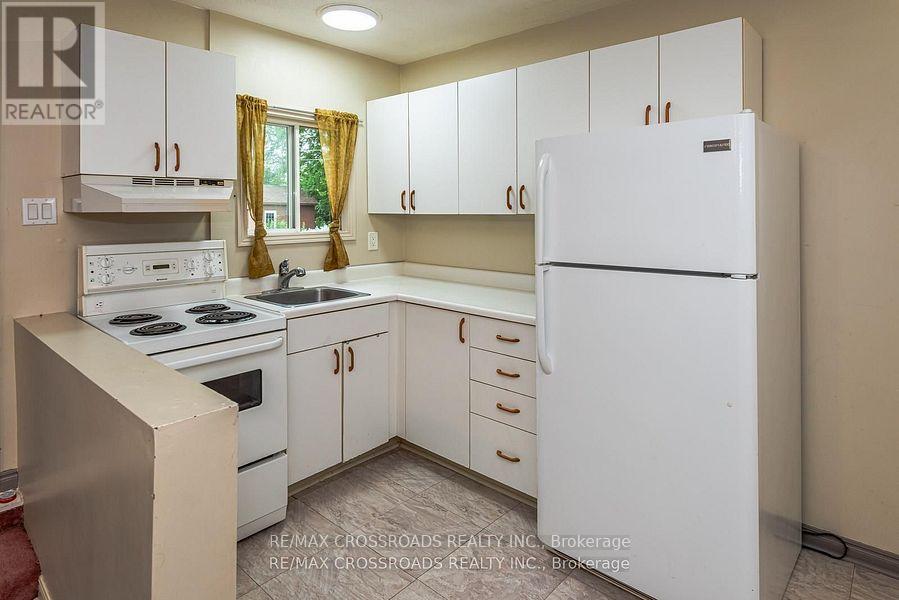 9910 Morning Glory Road, Georgina (Pefferlaw), Ontario  L0E 1N0 - Photo 24 - N12589384