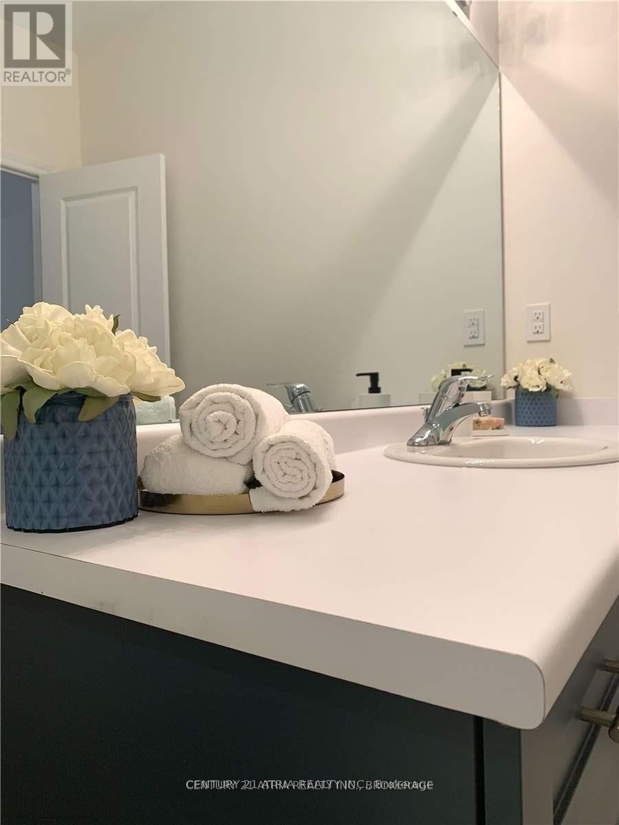 18 Bianca Crescent, Wasaga Beach, Ontario  L9Z 1P6 - Photo 11 - S12589350