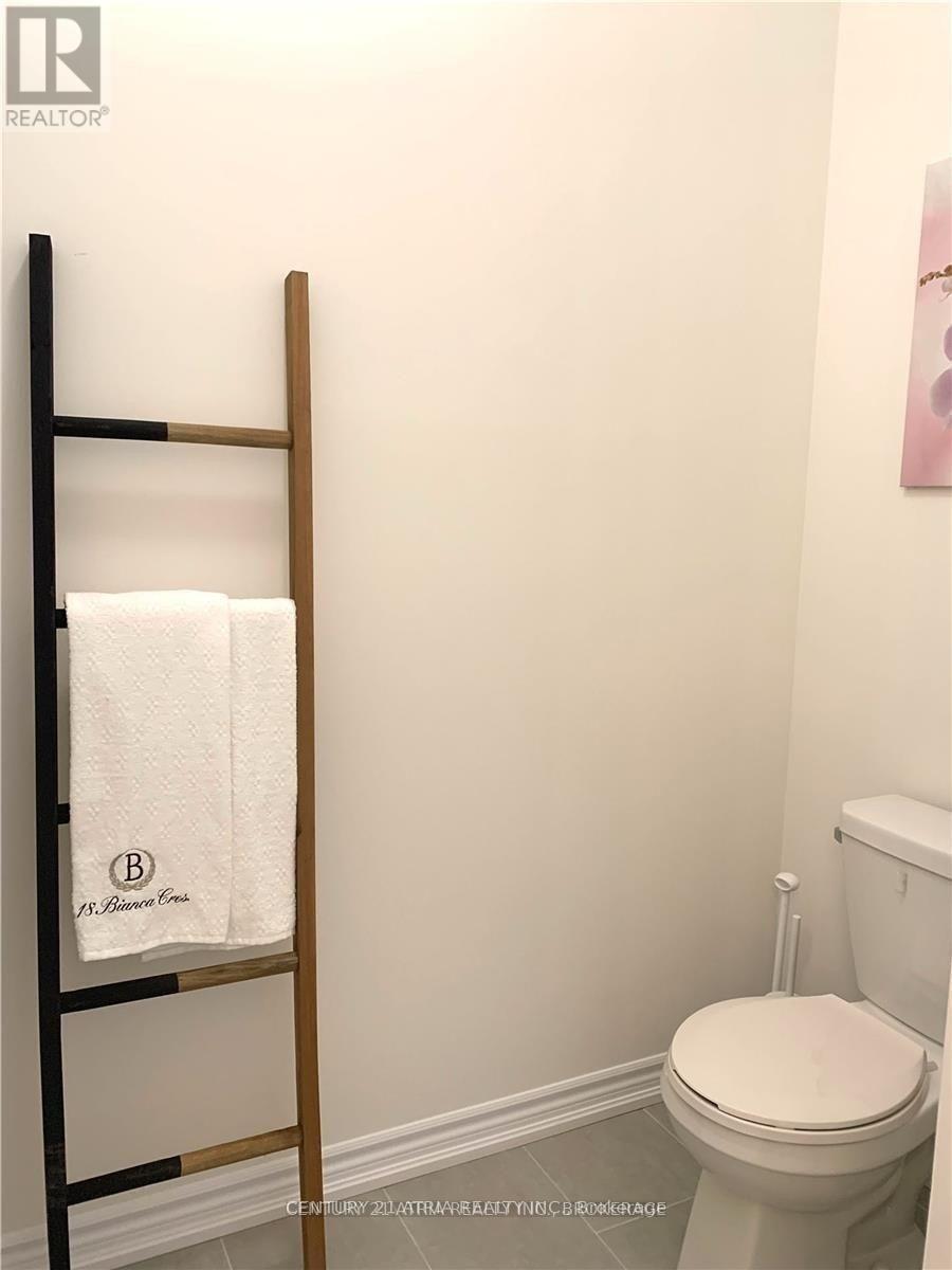 18 Bianca Crescent, Wasaga Beach, Ontario  L9Z 1P6 - Photo 21 - S12589350