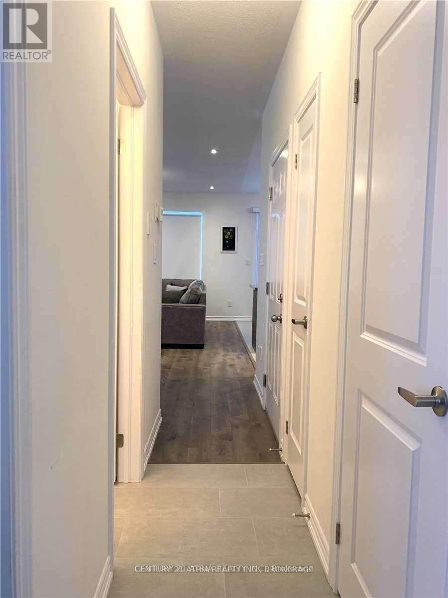 18 Bianca Crescent, Wasaga Beach, Ontario  L9Z 1P6 - Photo 5 - S12589350