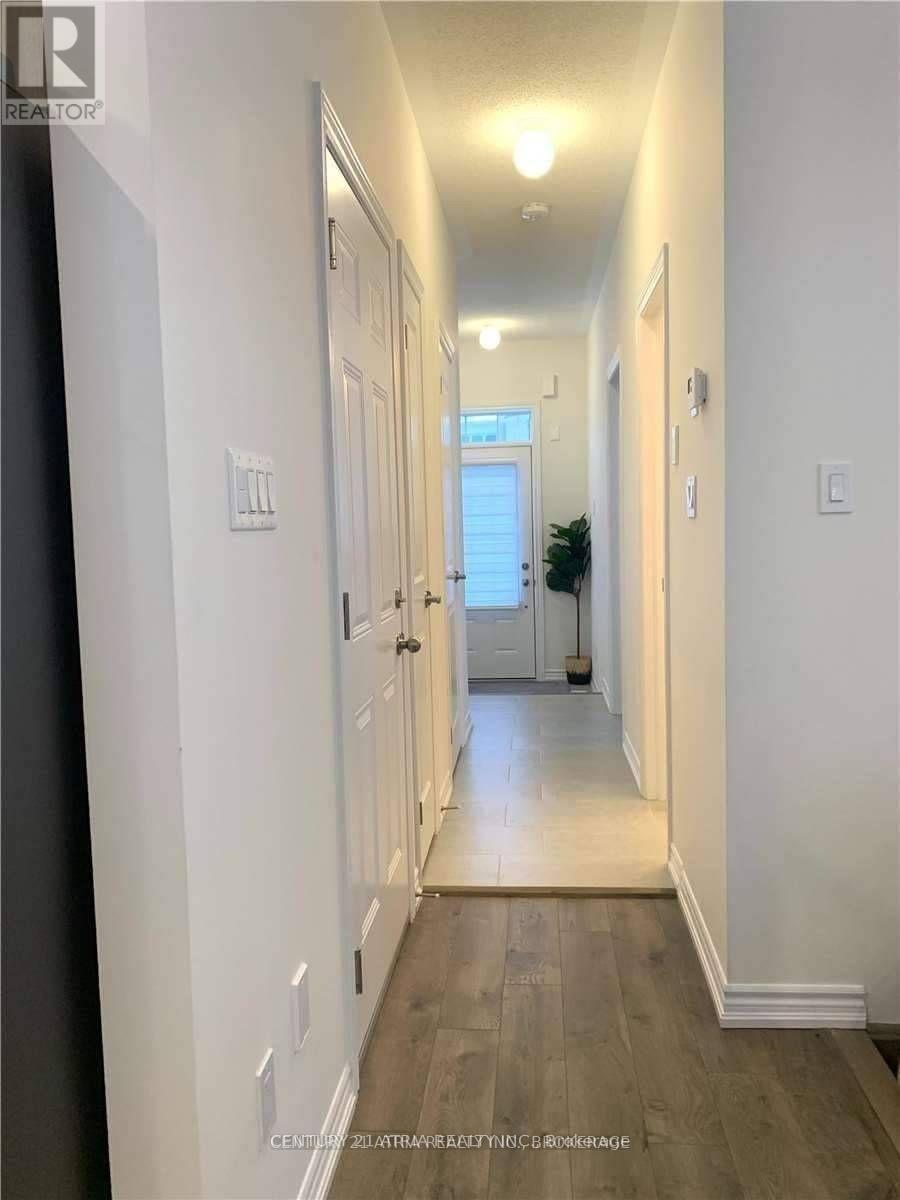 18 Bianca Crescent, Wasaga Beach, Ontario  L9Z 1P6 - Photo 6 - S12589350