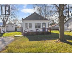 100 ELM STREET, Wheatley, Ontario