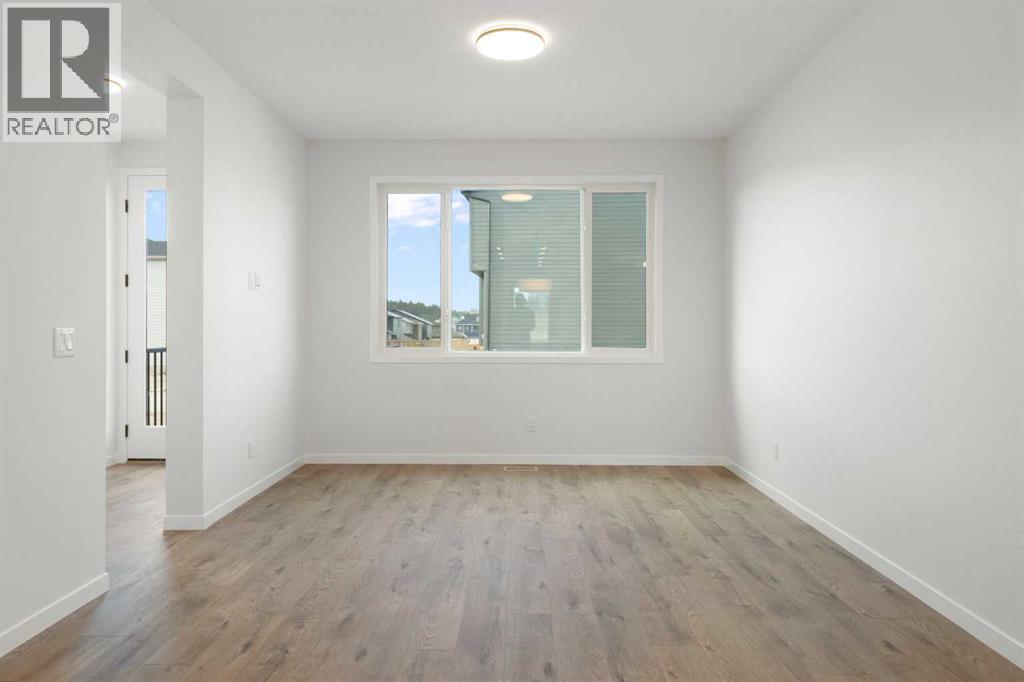 103 Royston Way Nw, Calgary, Alberta  T3L 0M4 - Photo 9 - A2266192