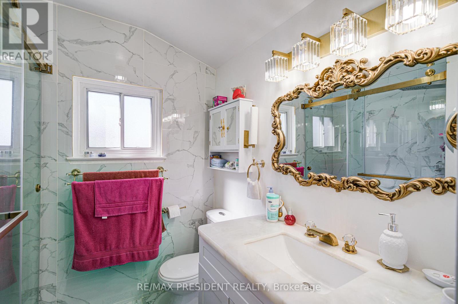 74 Bloomington Crescent, Toronto, Ontario  M3N 1R1 - Photo 19 - W12589386