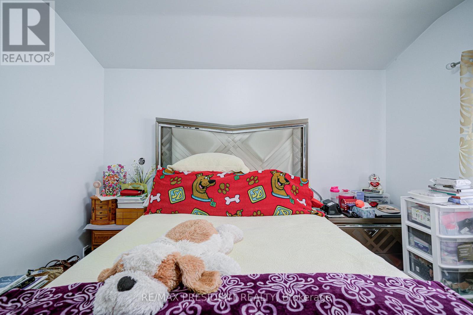 74 Bloomington Crescent, Toronto, Ontario  M3N 1R1 - Photo 21 - W12589386