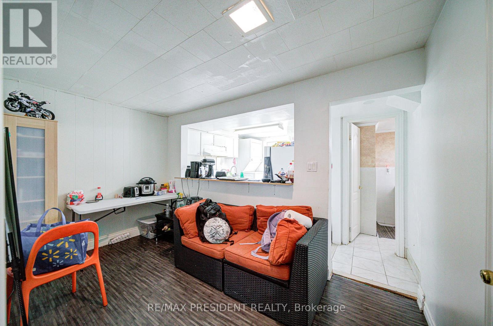 74 Bloomington Crescent, Toronto, Ontario  M3N 1R1 - Photo 26 - W12589386