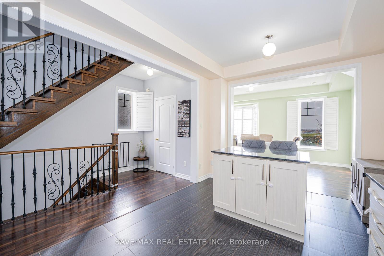 18 New Pines Trail, Brampton, Ontario  L6Z 0G7 - Photo 14 - W12589396