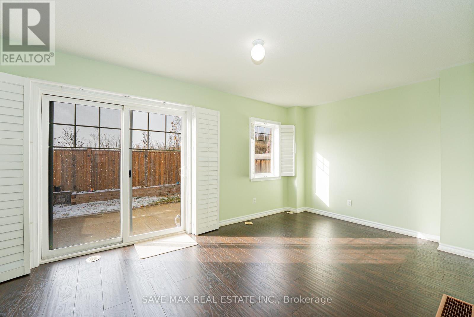 18 New Pines Trail, Brampton, Ontario  L6Z 0G7 - Photo 25 - W12589396