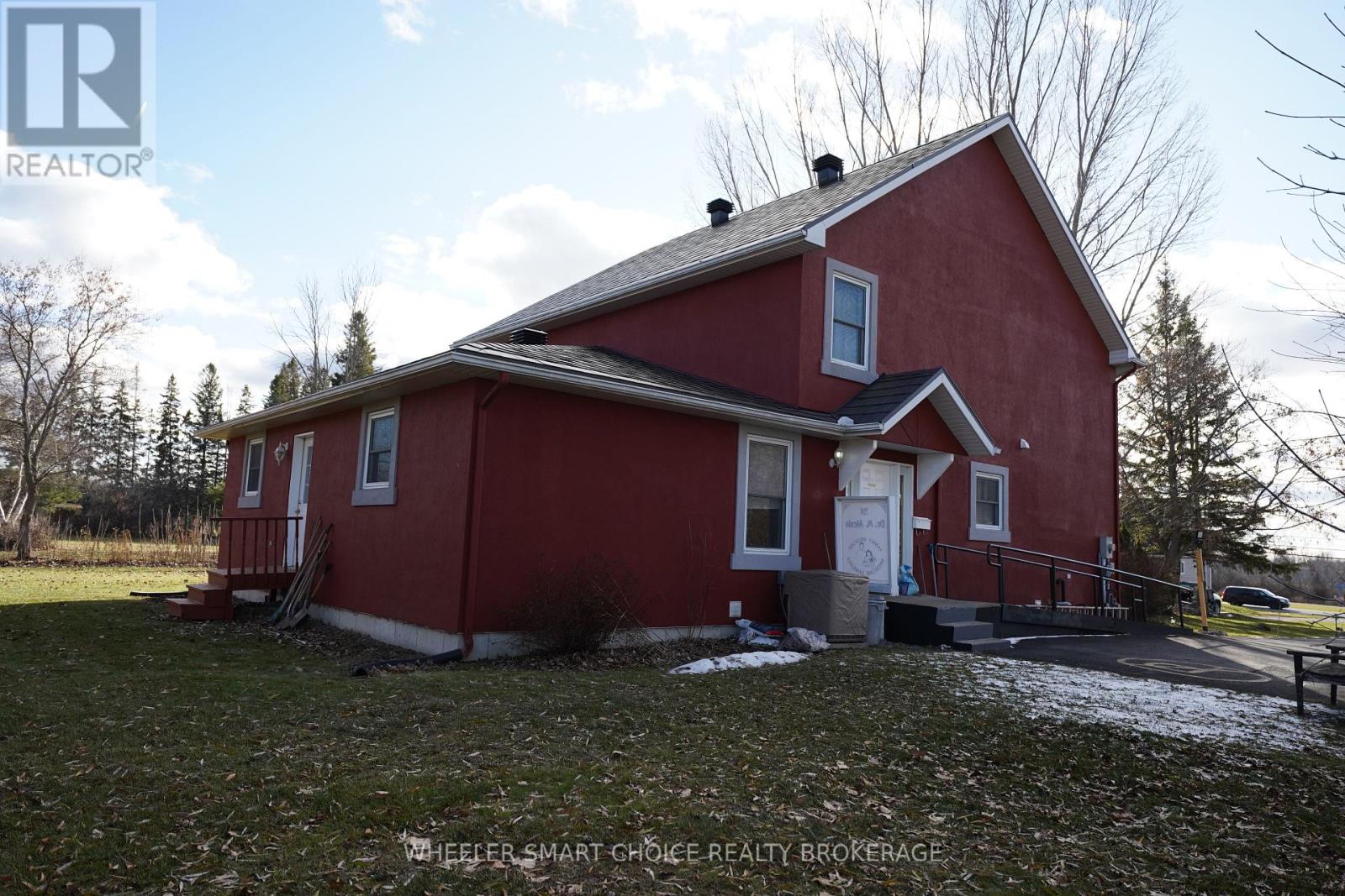 2135 Pitt Street, Cornwall, Ontario  K6K 1A1 - Photo 3 - X12589468