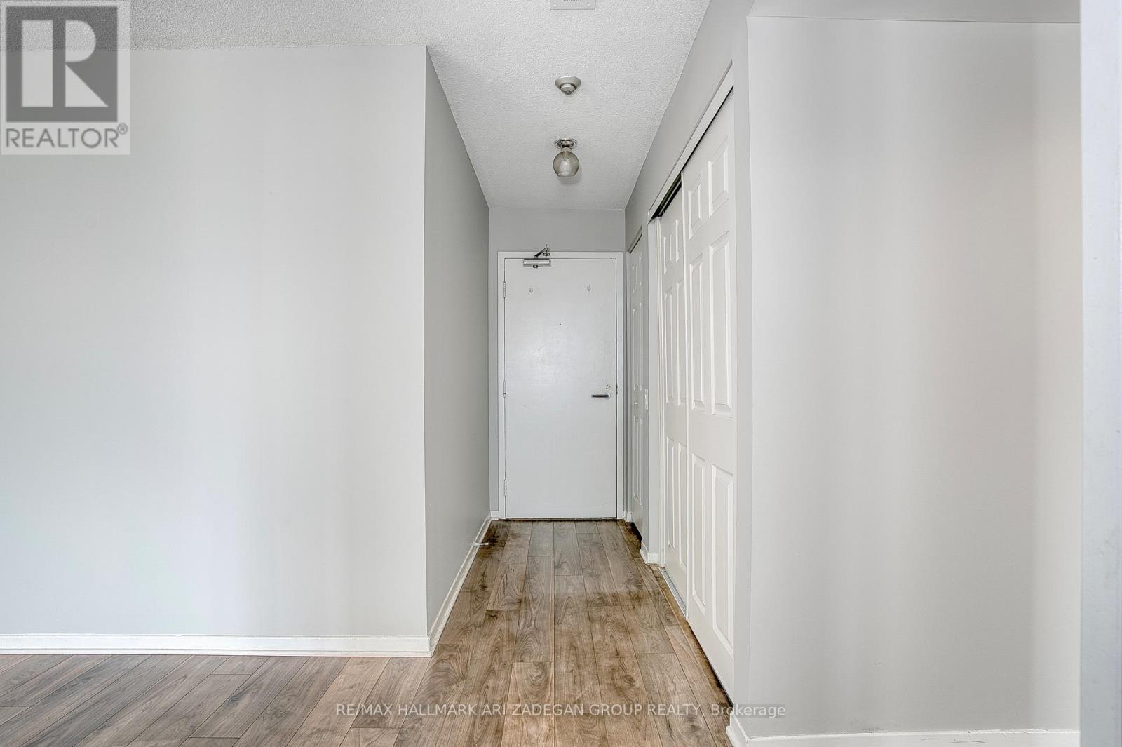 1310 - 21 Overlea Boulevard, Toronto, Ontario  M4H 1P2 - Photo 10 - C12366926