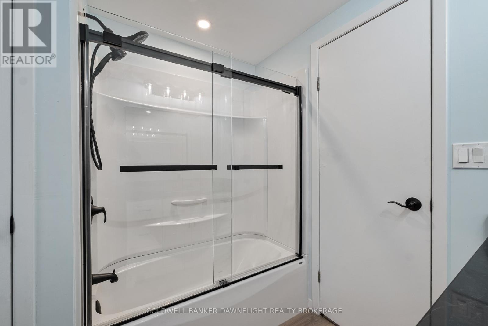 12 Redford Drive, South Huron, Ontario  N0M 1S3 - Photo 24 - X12262581