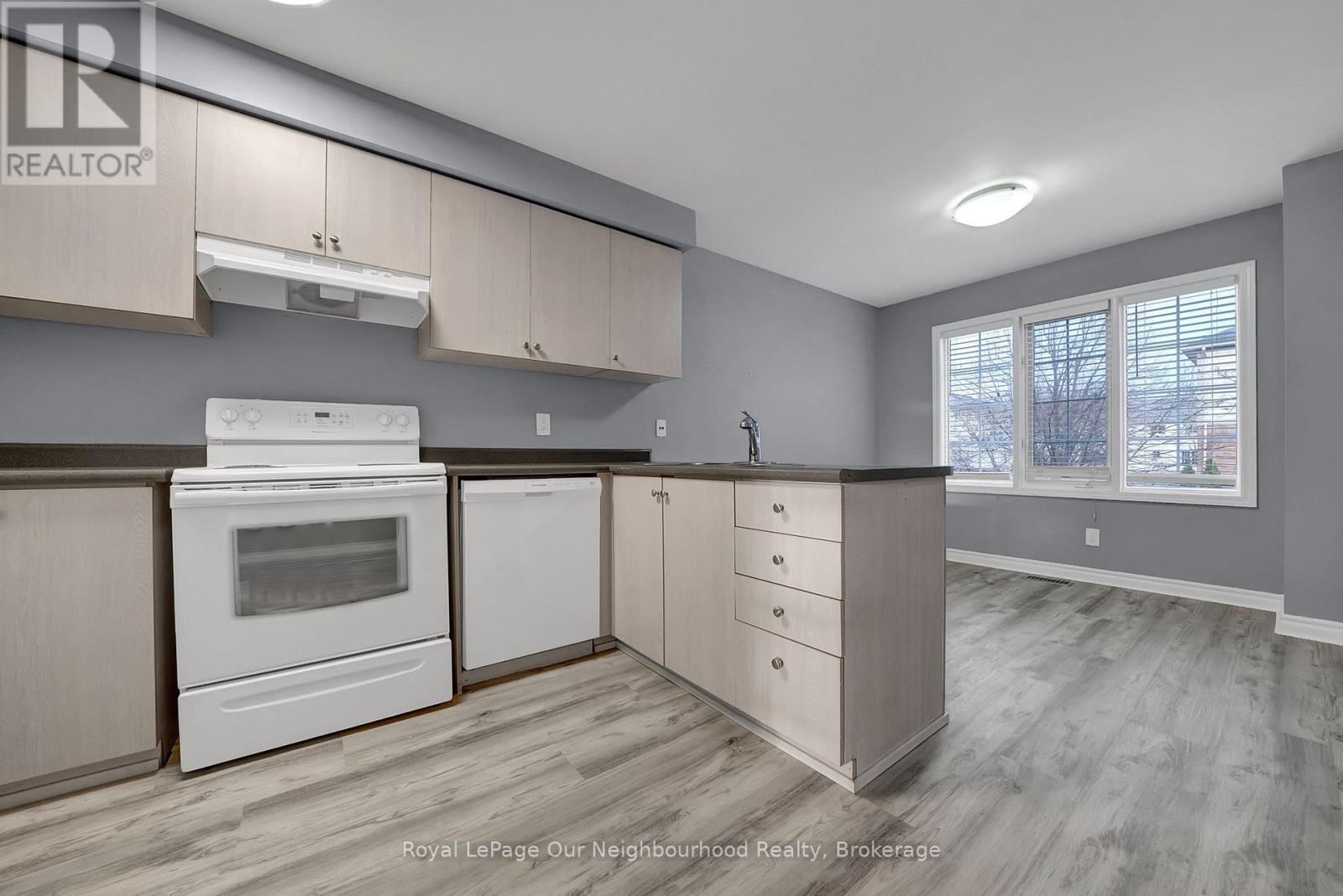 45 Salmon Way, Whitby, Ontario  L1N 9M8 - Photo 15 - E12589610