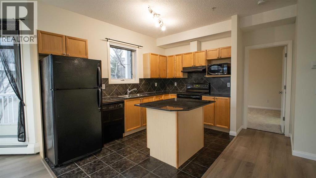 202, 8 Prestwick Pond Terrace Se, Calgary, Alberta  T2Z 4P3 - Photo 9 - A2259634